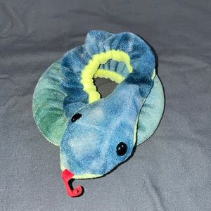 Beanie Baby Hissy